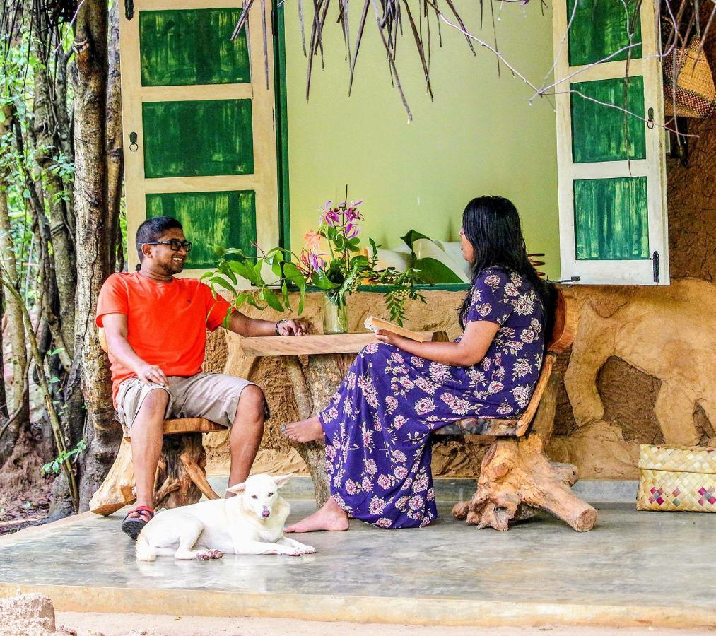 ホテル Mahagedara Wellness Retreat Avudangawa エクステリア 写真