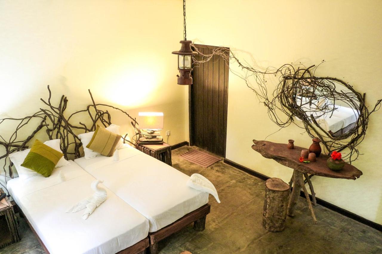 ホテル Mahagedara Wellness Retreat Avudangawa エクステリア 写真